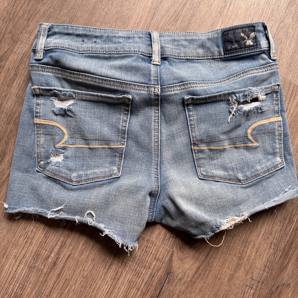 American Eagle Outfitters Light Blue Distressed Hi-Rise Shorties - Size 6 - Picture 11 of 14